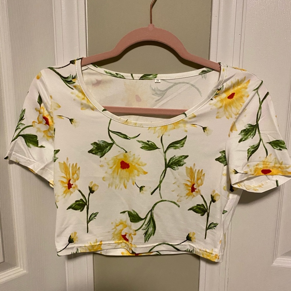 Crop top